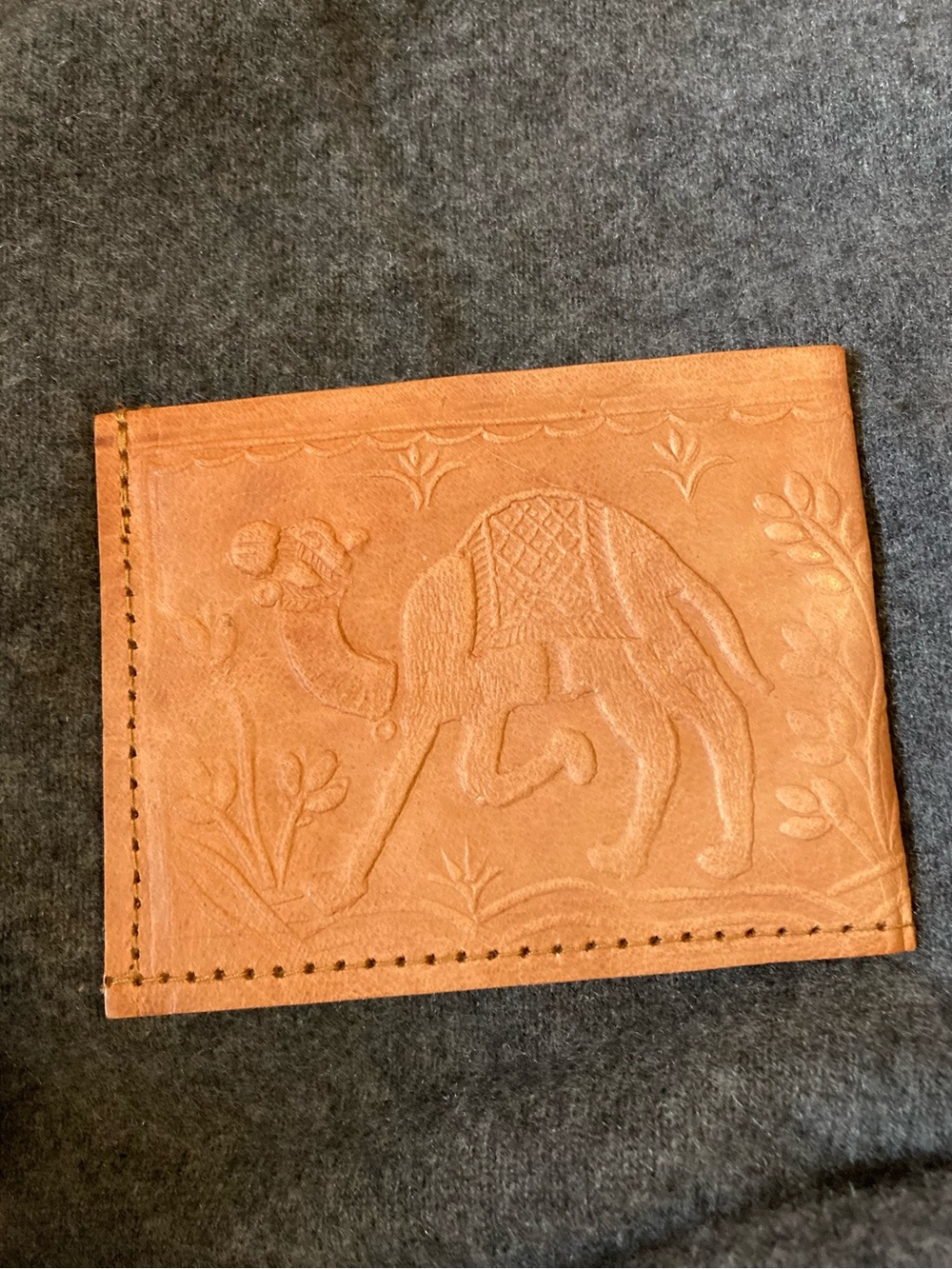 Embossed Camel Tan Leather Card Holder Bifold Wallet
